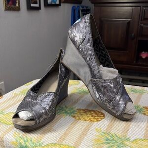Toms Sequin Wedges-Pewter